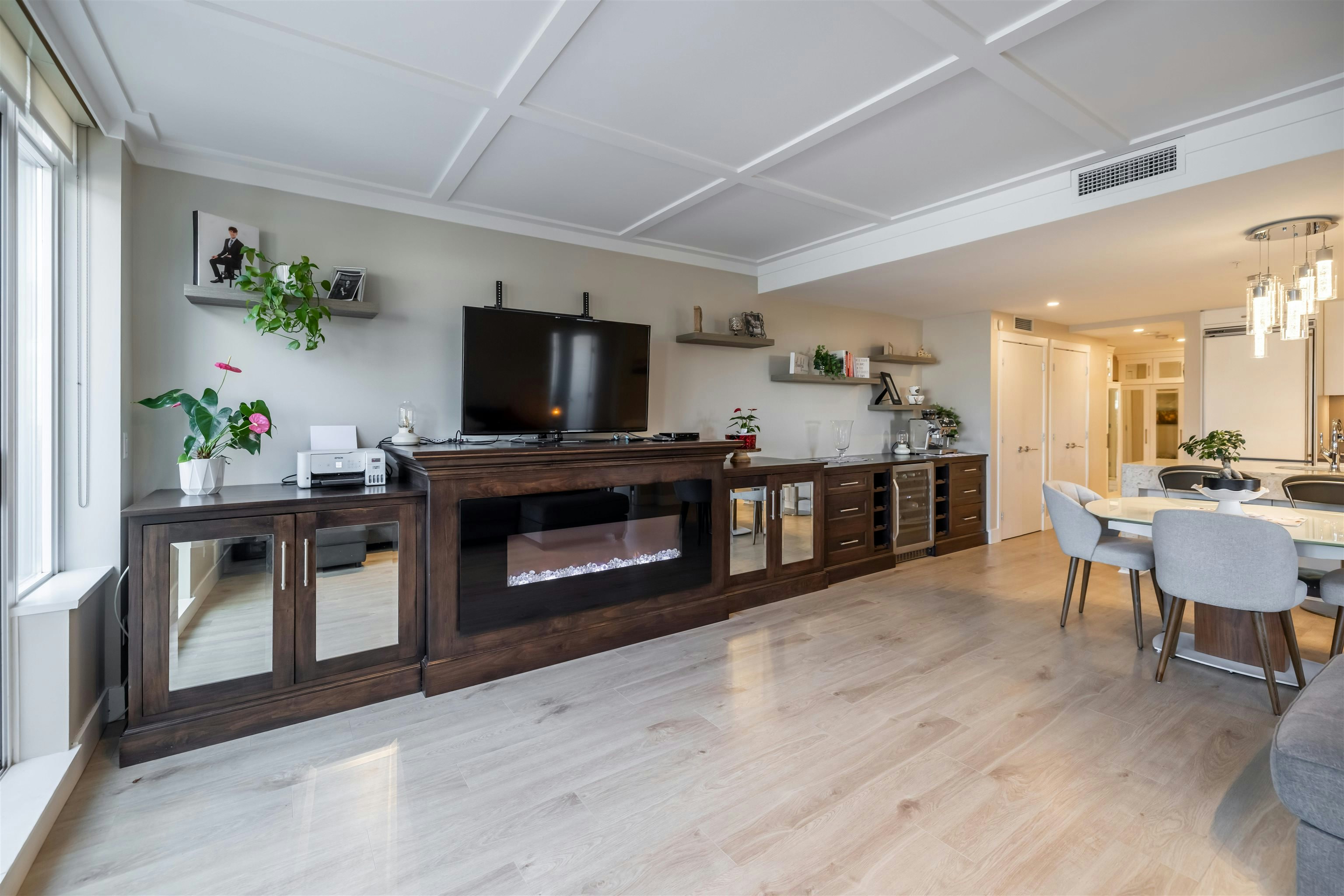 204-15152 Russell Avenue, Surrey, BC, V4B 0A3 - 18