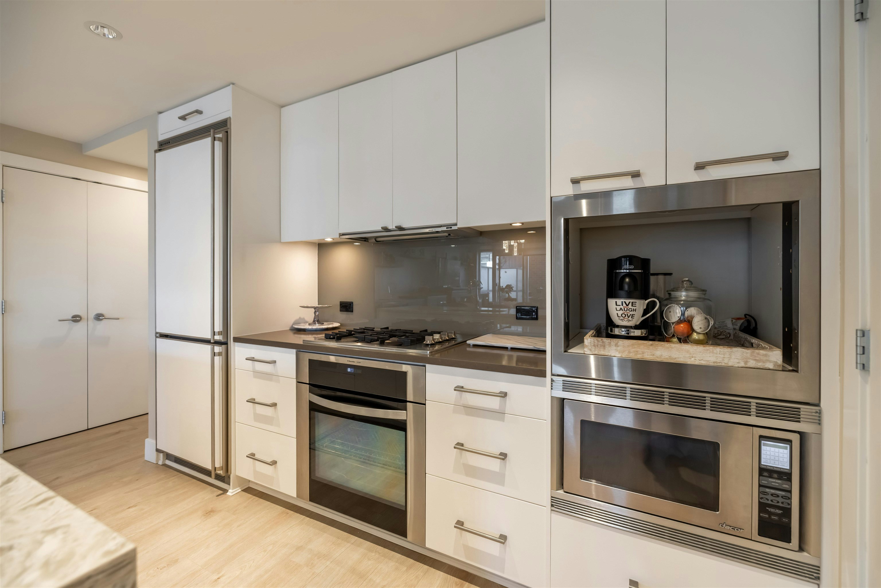 204-15152 Russell Avenue, Surrey, BC, V4B 0A3 - 13
