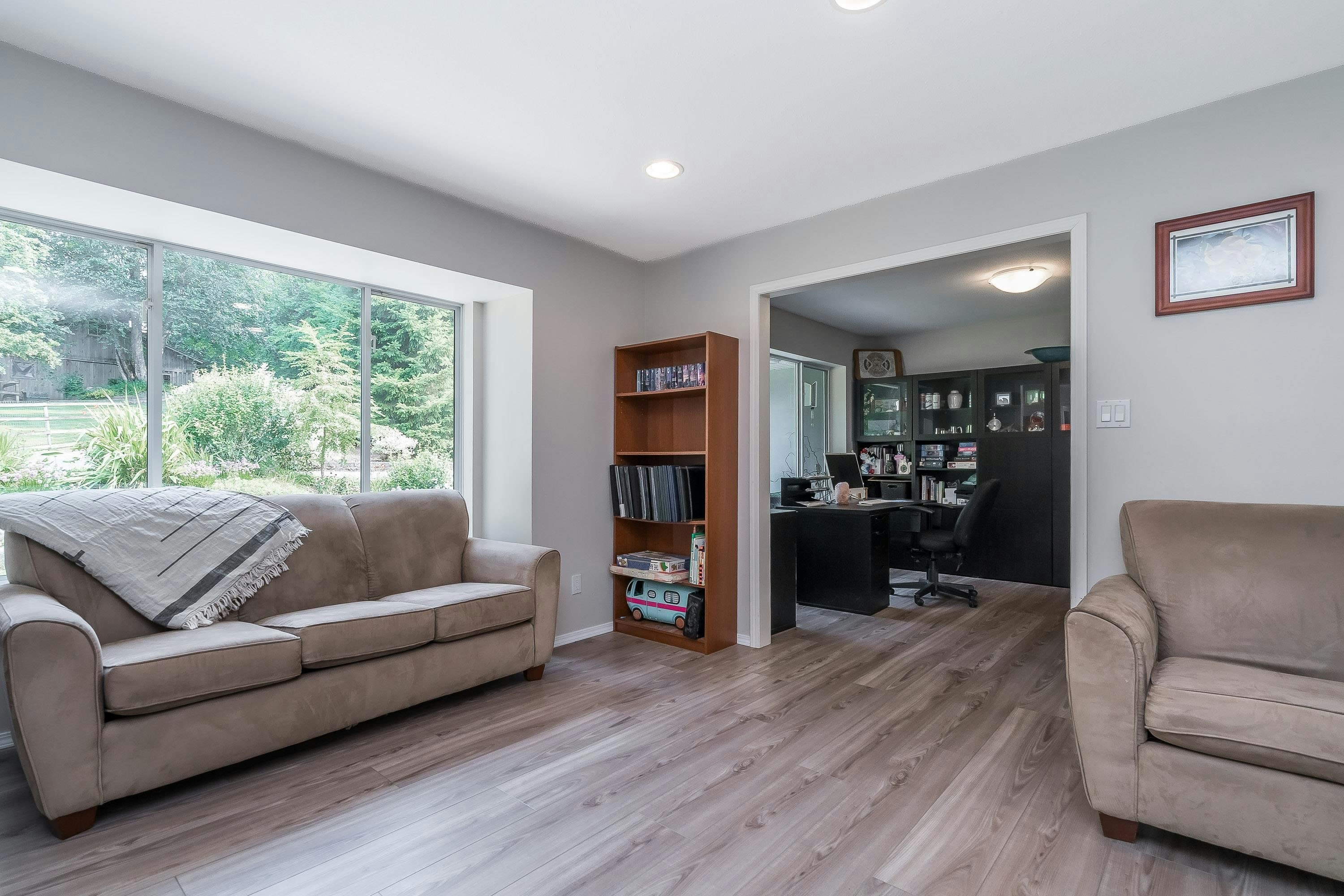9536 Barr Street, Mission, BC, V2V 7C9 - 12