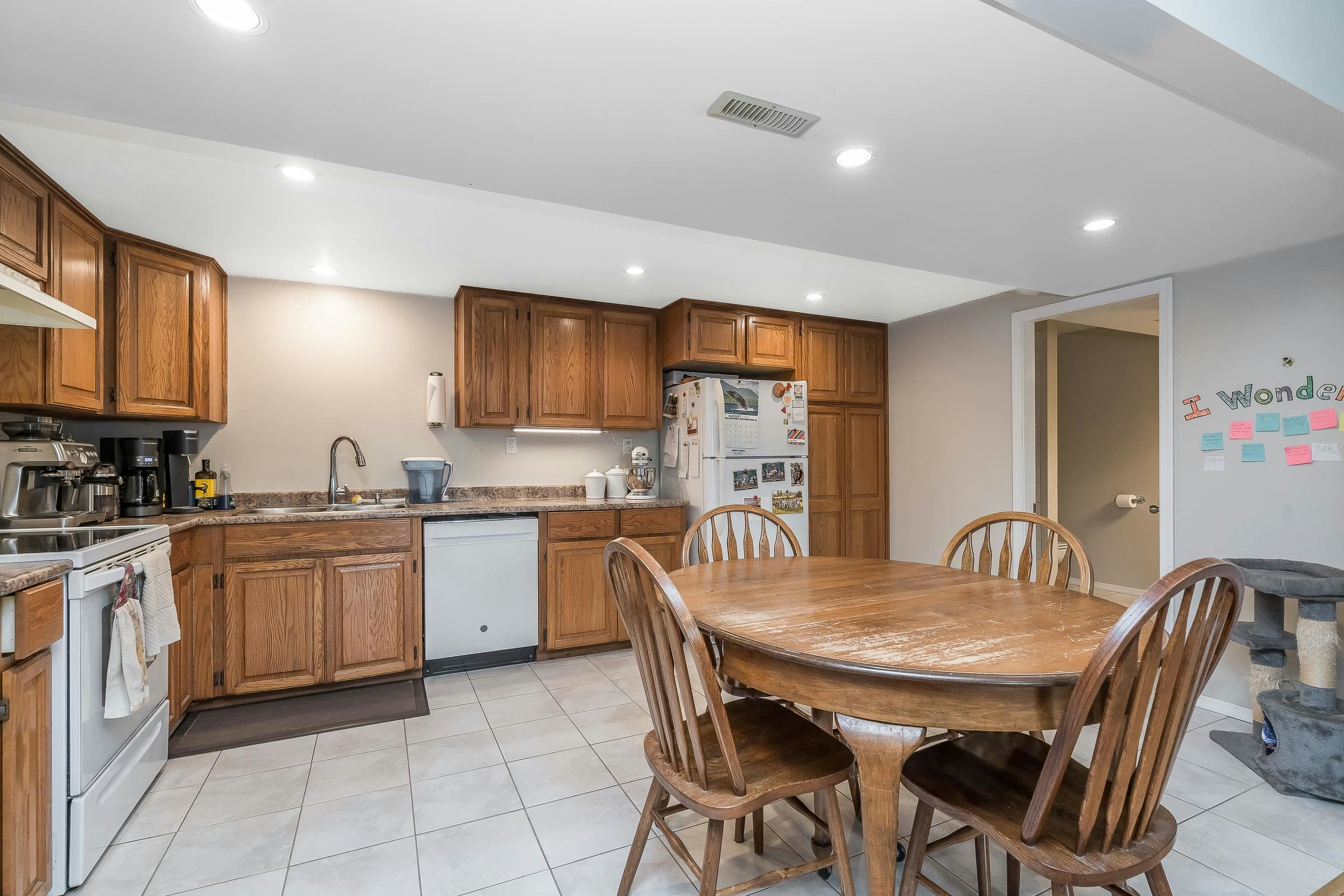 9536 Barr Street, Mission, BC, V2V 7C9 - 32