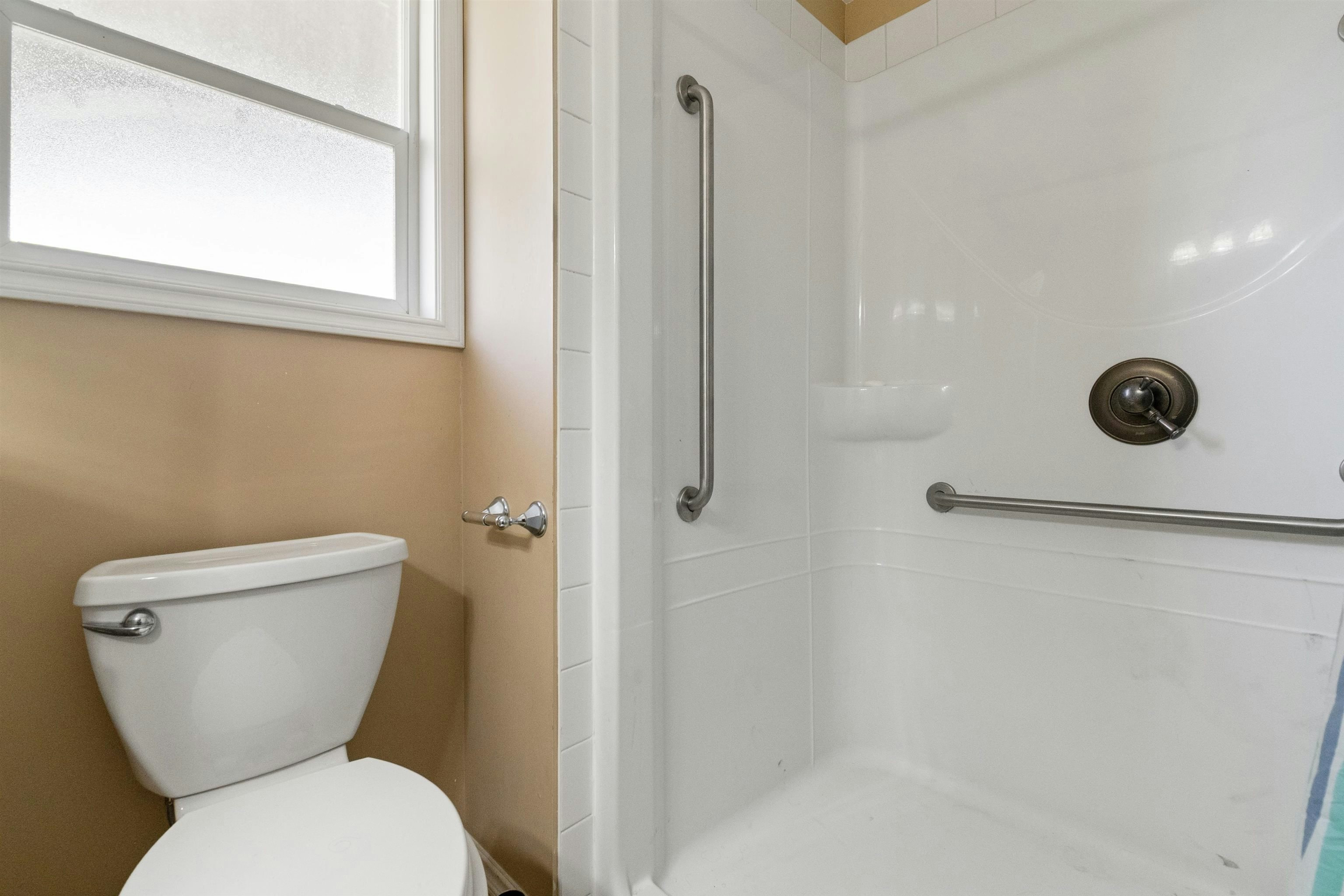 8683 Tilston Street, Chilliwack, BC, V2P 7R6 - 18