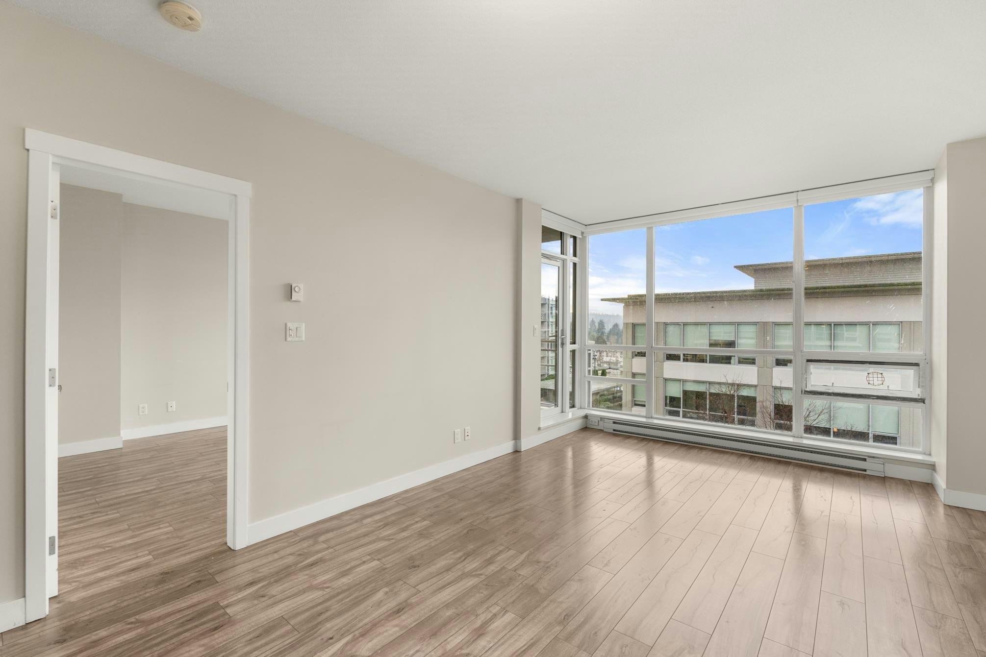 802-2968 Glen Drive - 4