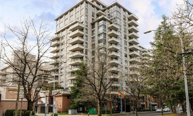 808-8160 Lansdowne Road