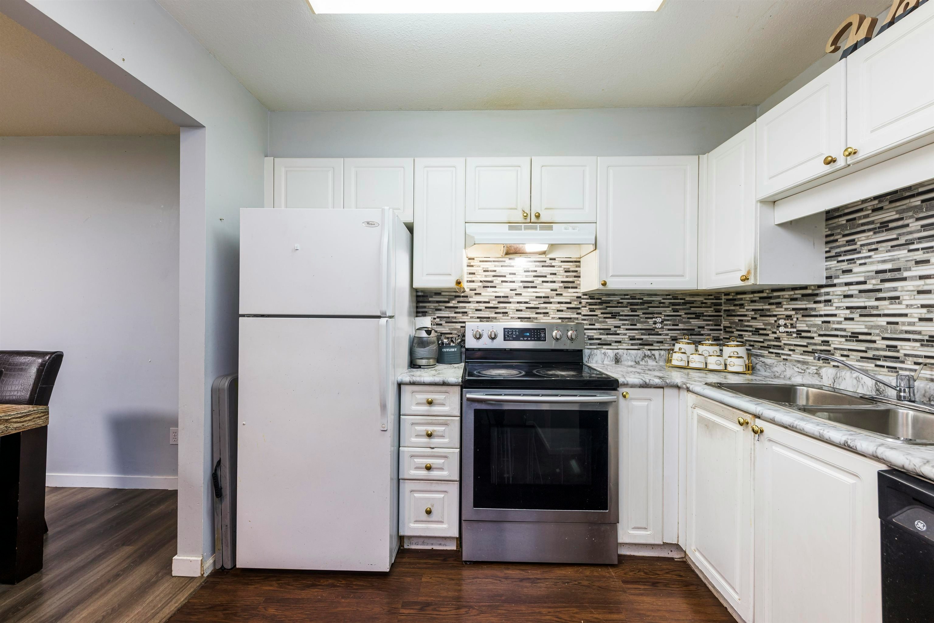 118-8068 120a Street, Surrey, BC, V3W 3P3 - 7