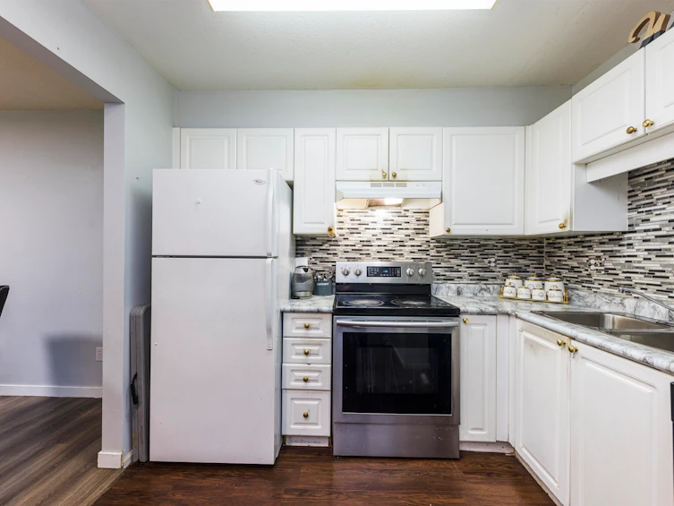 118-8068 120a Street, Surrey, BC, V3W 3P3 - 7