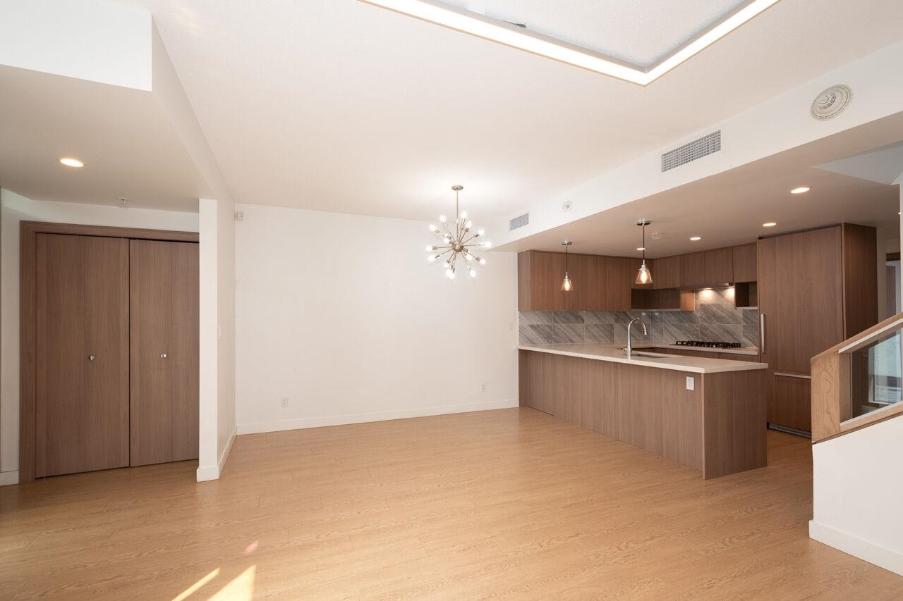 6556 Nelson Avenue, Burnaby, BC, V5H 0G6 - 12
