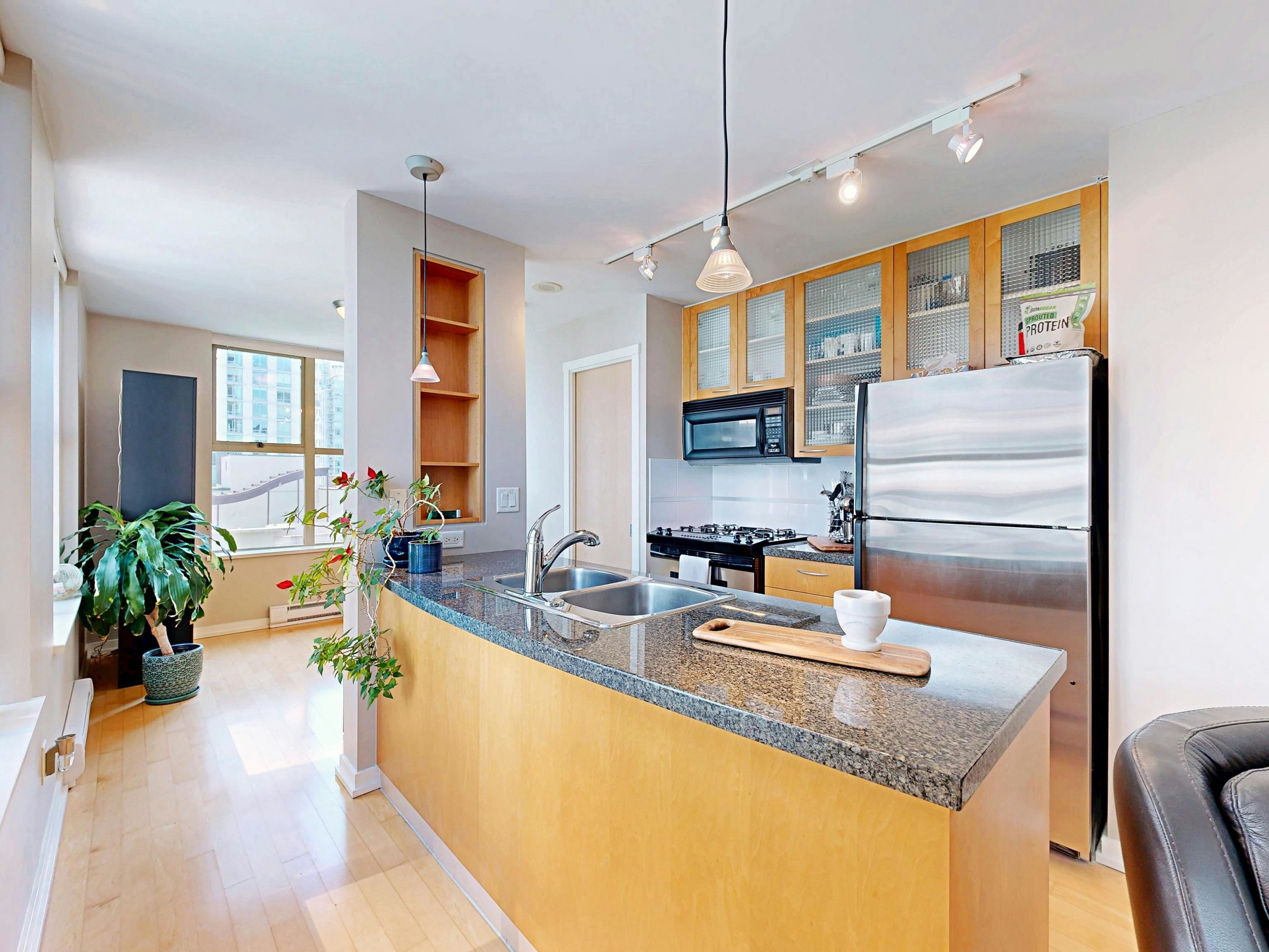 1003-969 Richards Street, Vancouver, BC, V6B 1A8 - 19