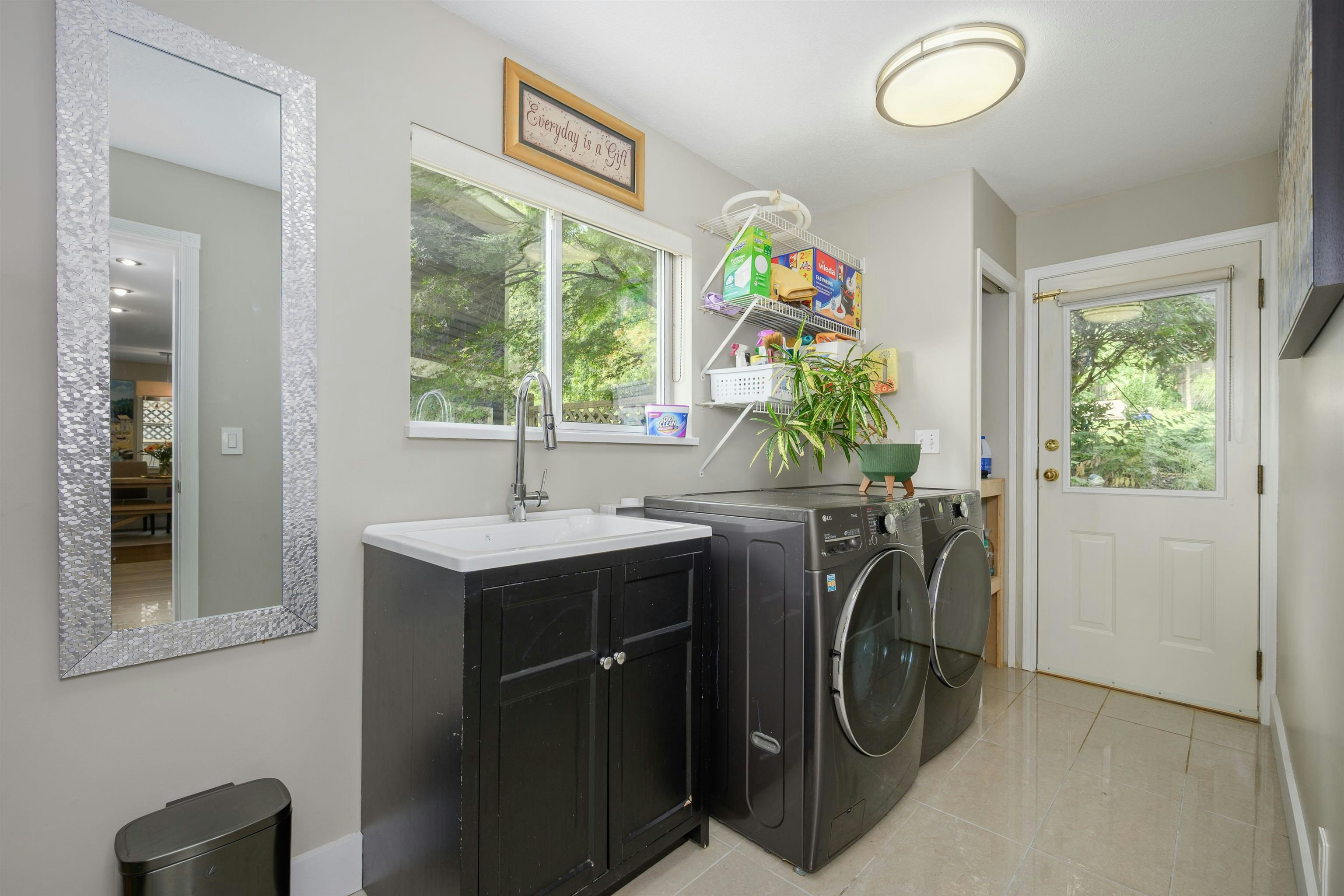 94 Timbercrest Drive, Port Moody, BC, V3H 4T1 - 32