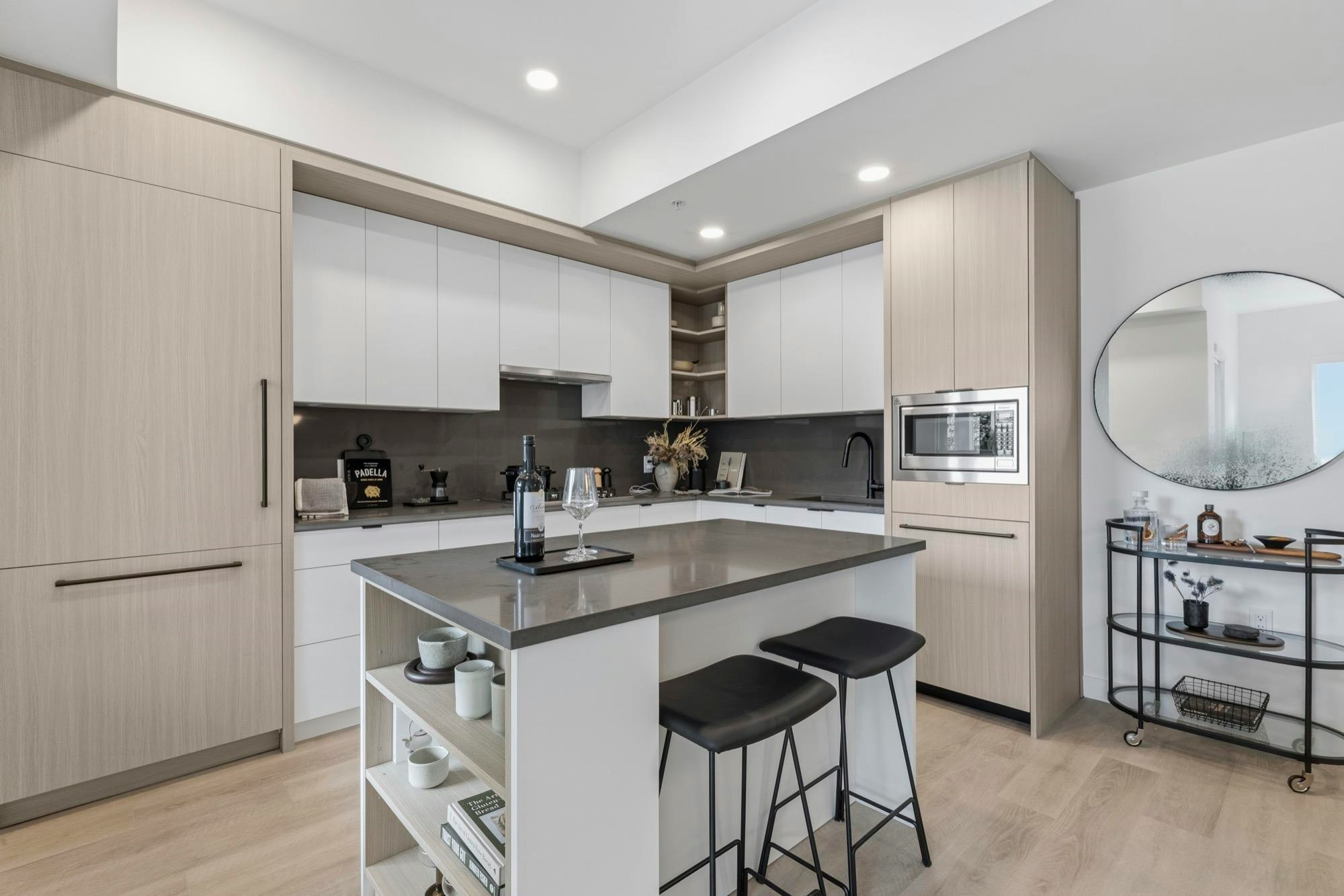 107-2268 E Broadway, Vancouver, BC, V5N 0L2