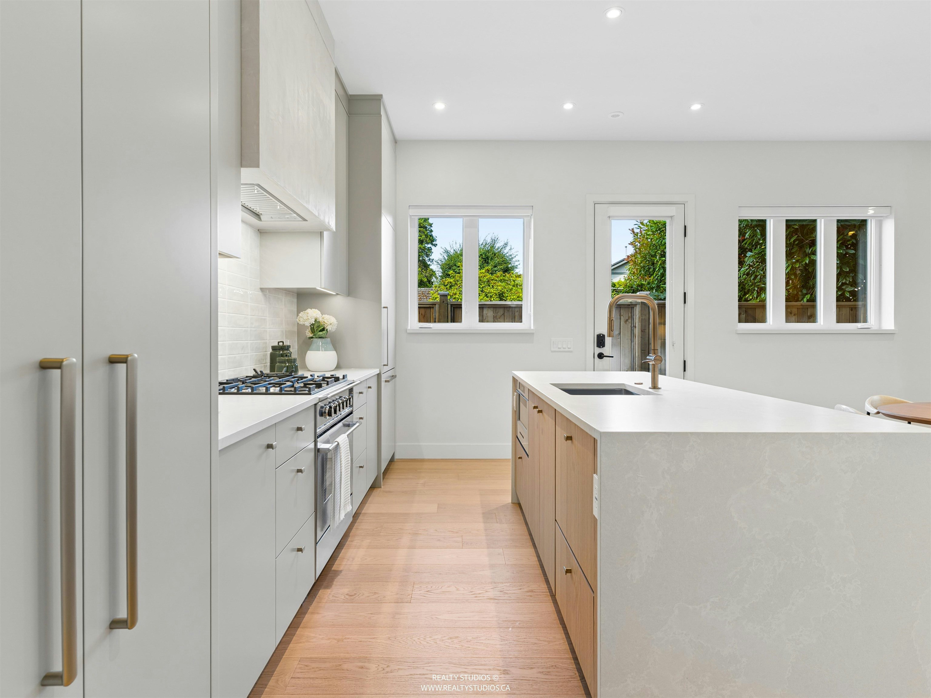 2-3060 W 34th Avenue, Vancouver, BC, V6N 2K2 - 8