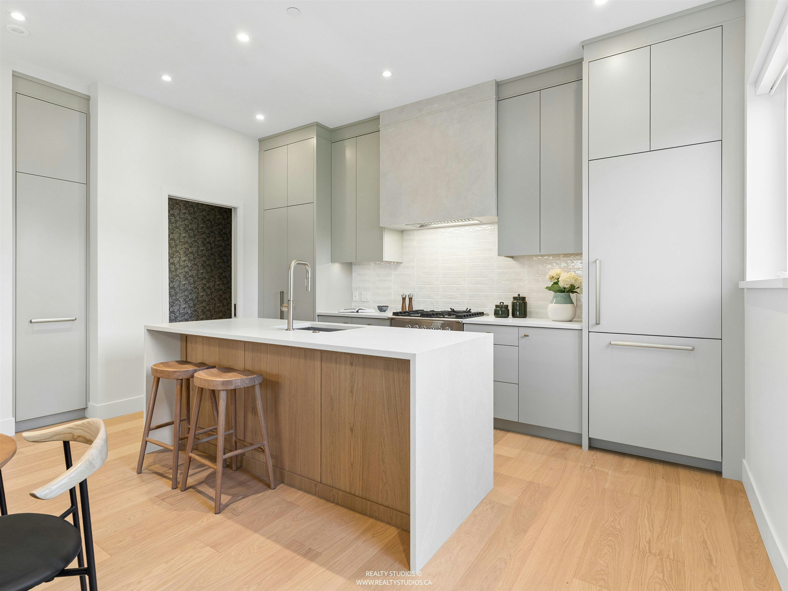 2-3060 W 34th Avenue, Vancouver, BC, V6N 2K2 - 9