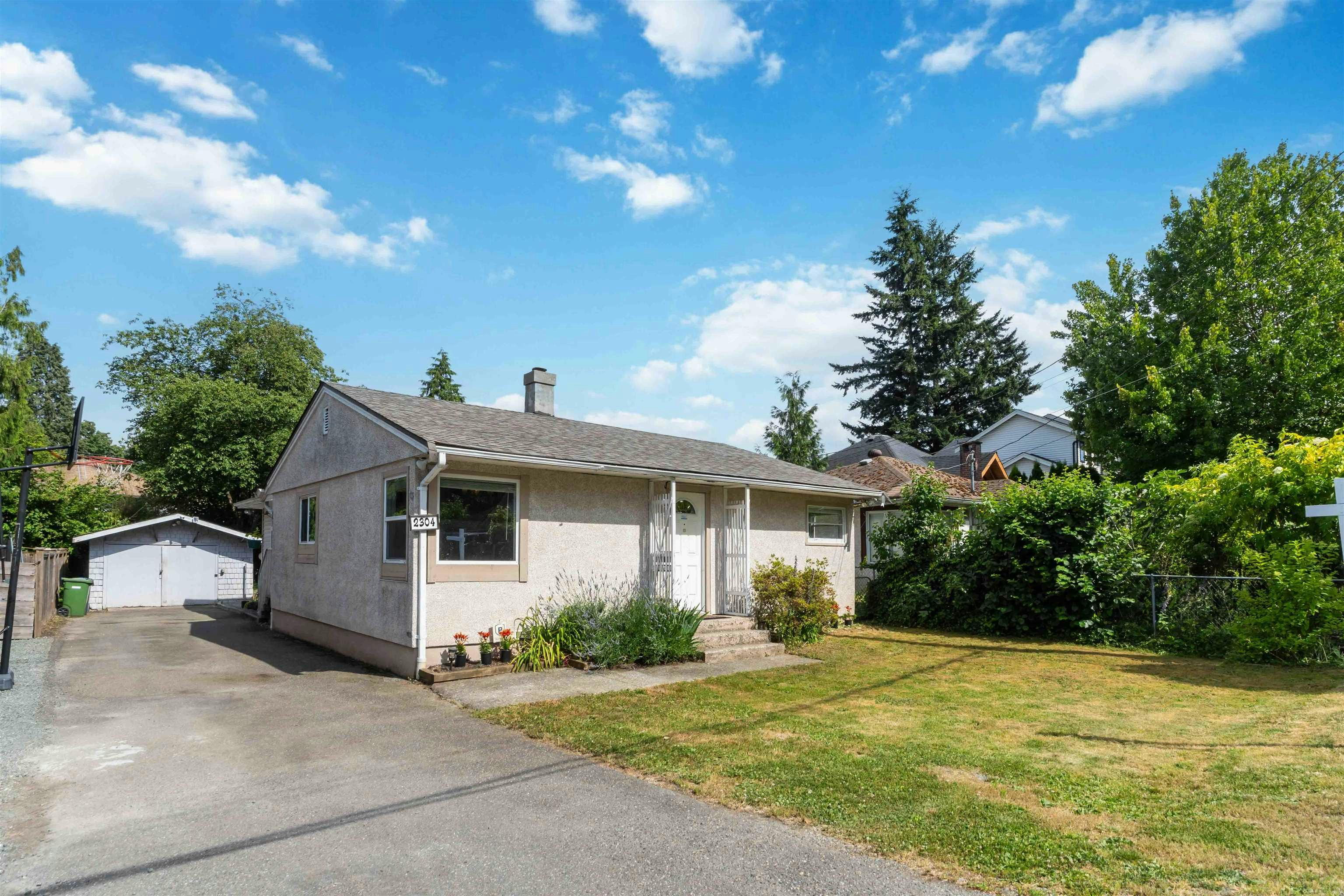 2304 Mouldstade Road, Abbotsford, BC, V2S 3X4
