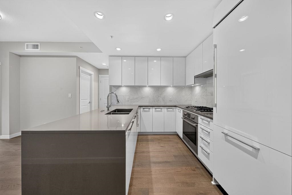 115-5687 Gray Avenue - 5