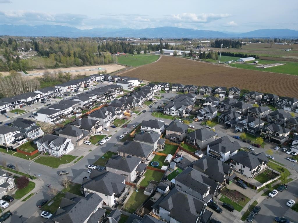 2885 Clearbrook Road, Abbotsford, BC, V2T 2Z6