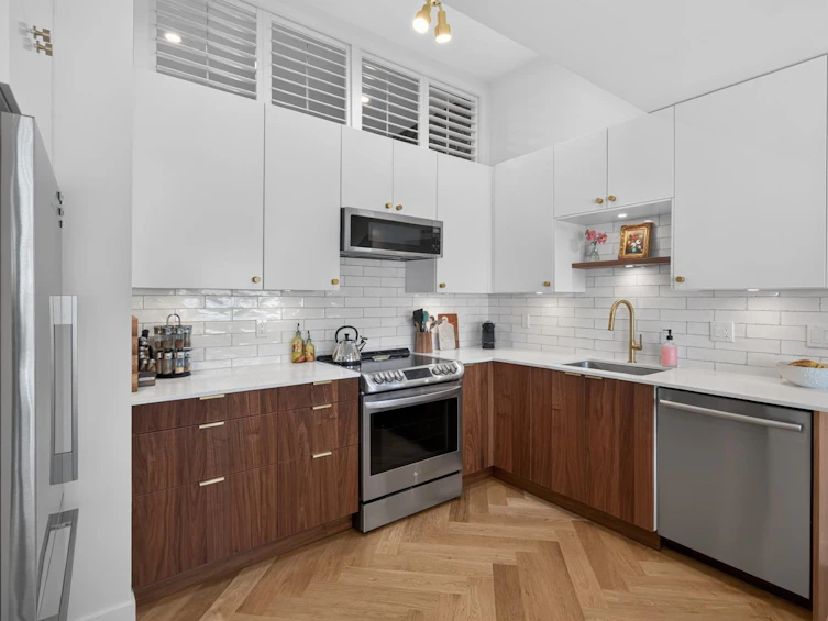 829 W 7th Avenue, Vancouver, BC, V5Z 1C2 - 10