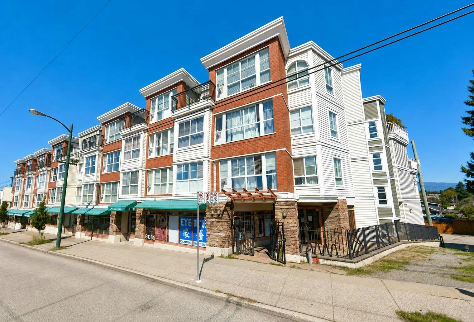 101-2973 Kingsway, Vancouver, BC, V5R 5J4
