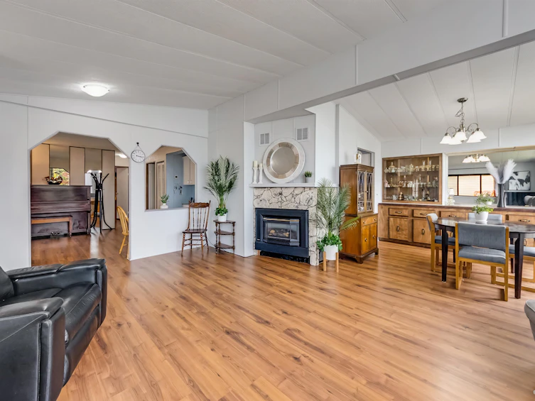 18-2120 King George Boulevard, Surrey, BC, V4A 6Y8 - 12