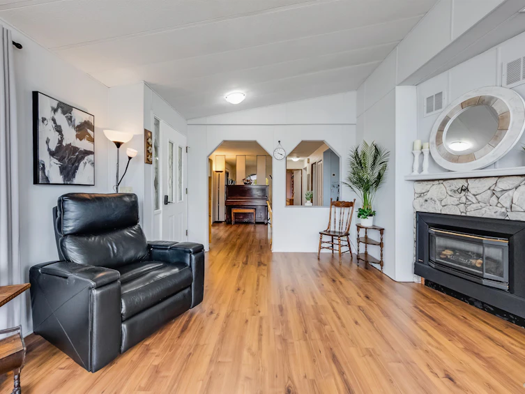 18-2120 King George Boulevard, Surrey, BC, V4A 6Y8 - 4