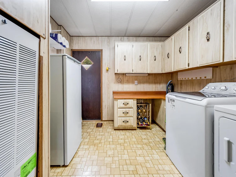 18-2120 King George Boulevard, Surrey, BC, V4A 6Y8 - 18