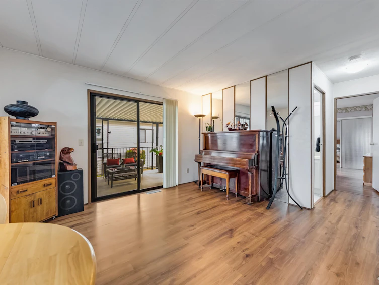 18-2120 King George Boulevard, Surrey, BC, V4A 6Y8 - 5