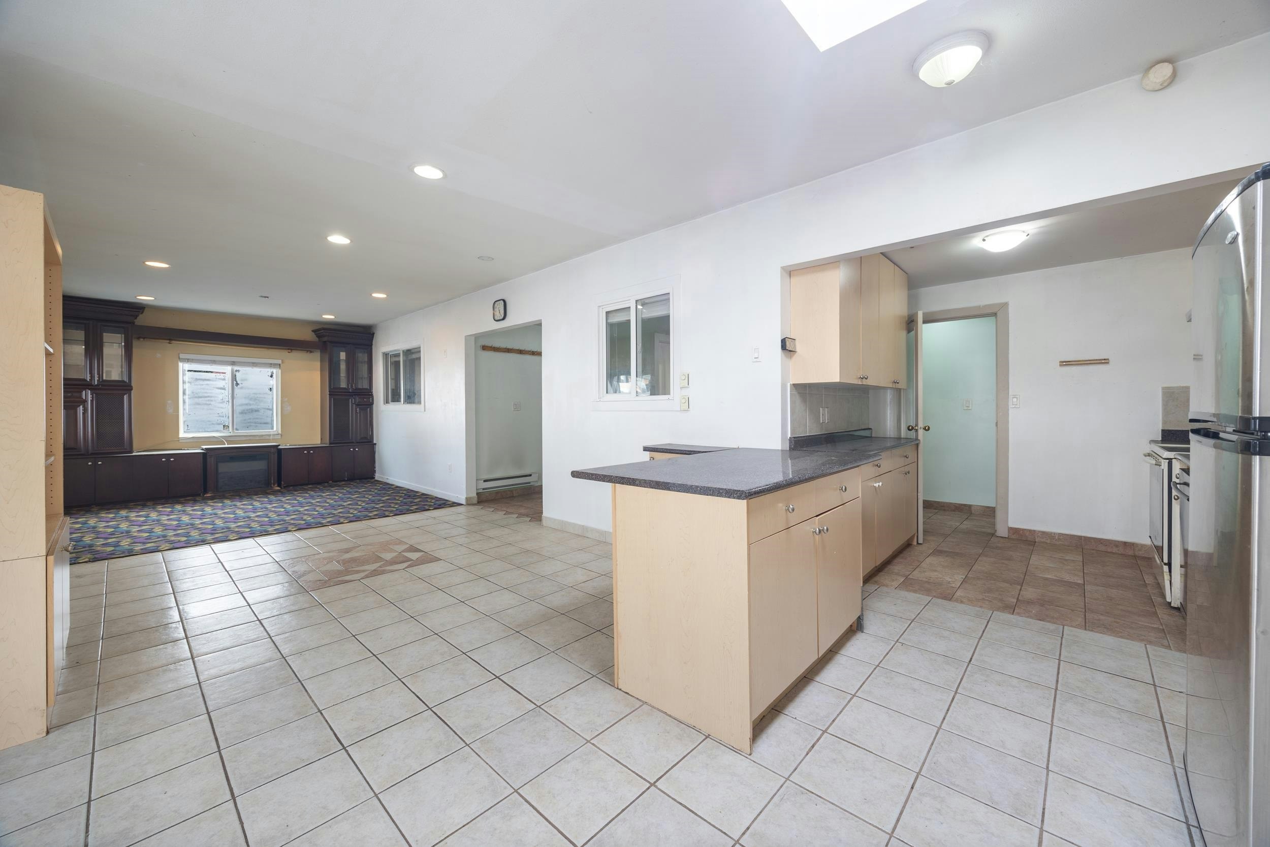 12710 113b Avenue, Surrey, BC, V3V 3N1