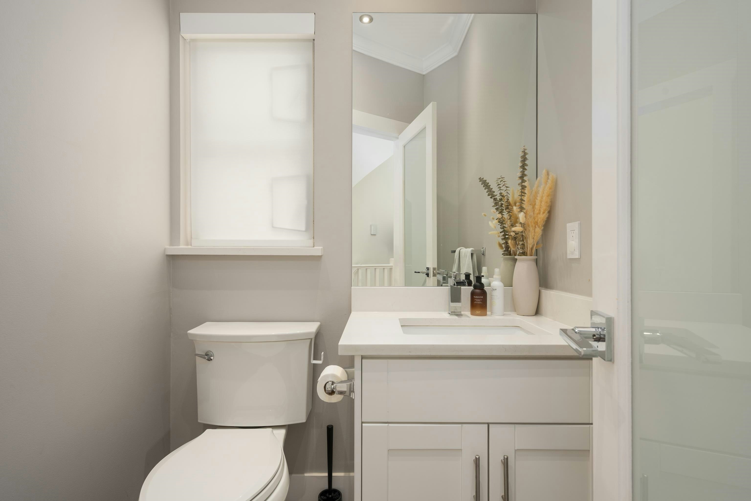 1-13028 No. 2 Road, Richmond, BC, V7E 6S4 - 13