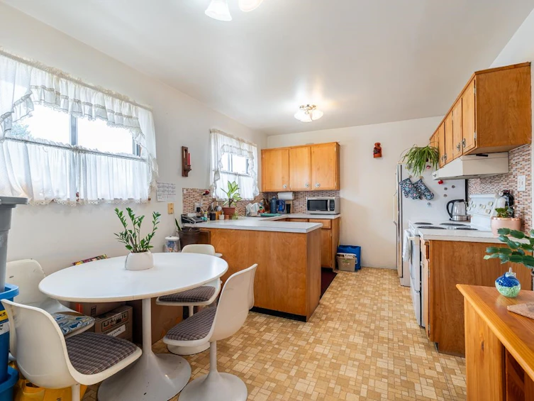 6011 Mara Crescent, Richmond, BC, V7C 2R1 - 14