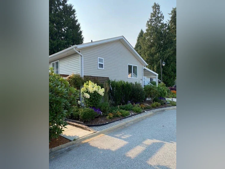 114-4510 Sunshine Coast Highway, Sechelt, BC, V7Z 0T5