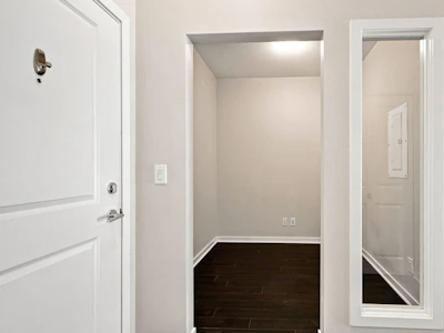 305-5655 210a Street - 5