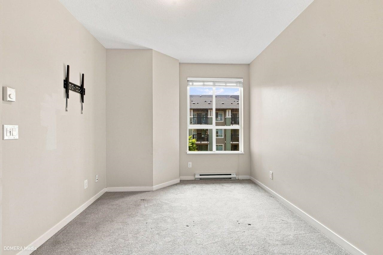 305-5655 210a Street, Langley, BC, V3A 0G4 - 21