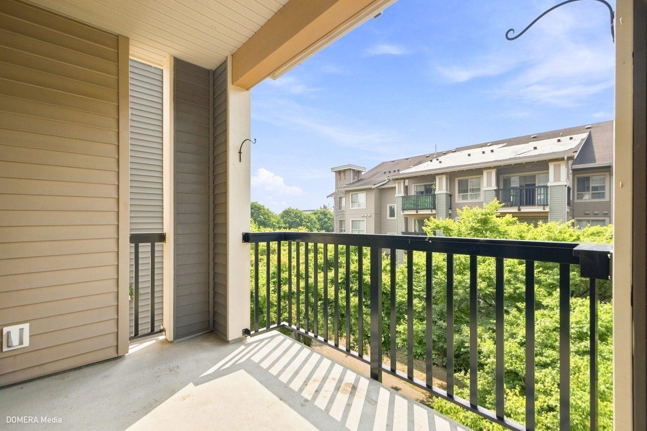 305-5655 210a Street, Langley, BC, V3A 0G4 - 24