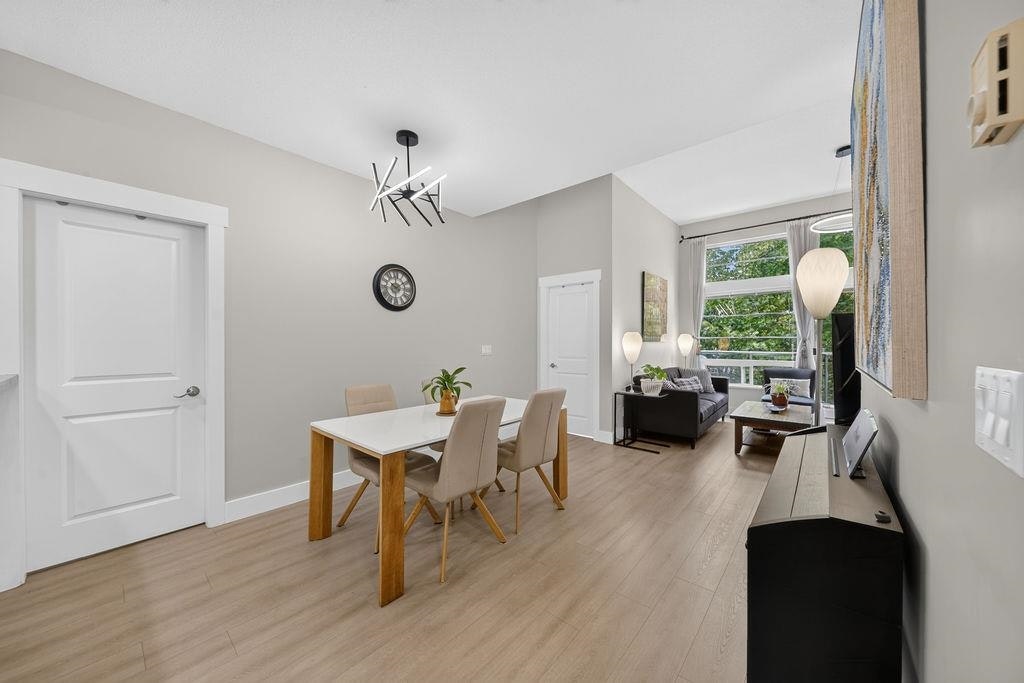 407-6328 Larkin Drive - 5