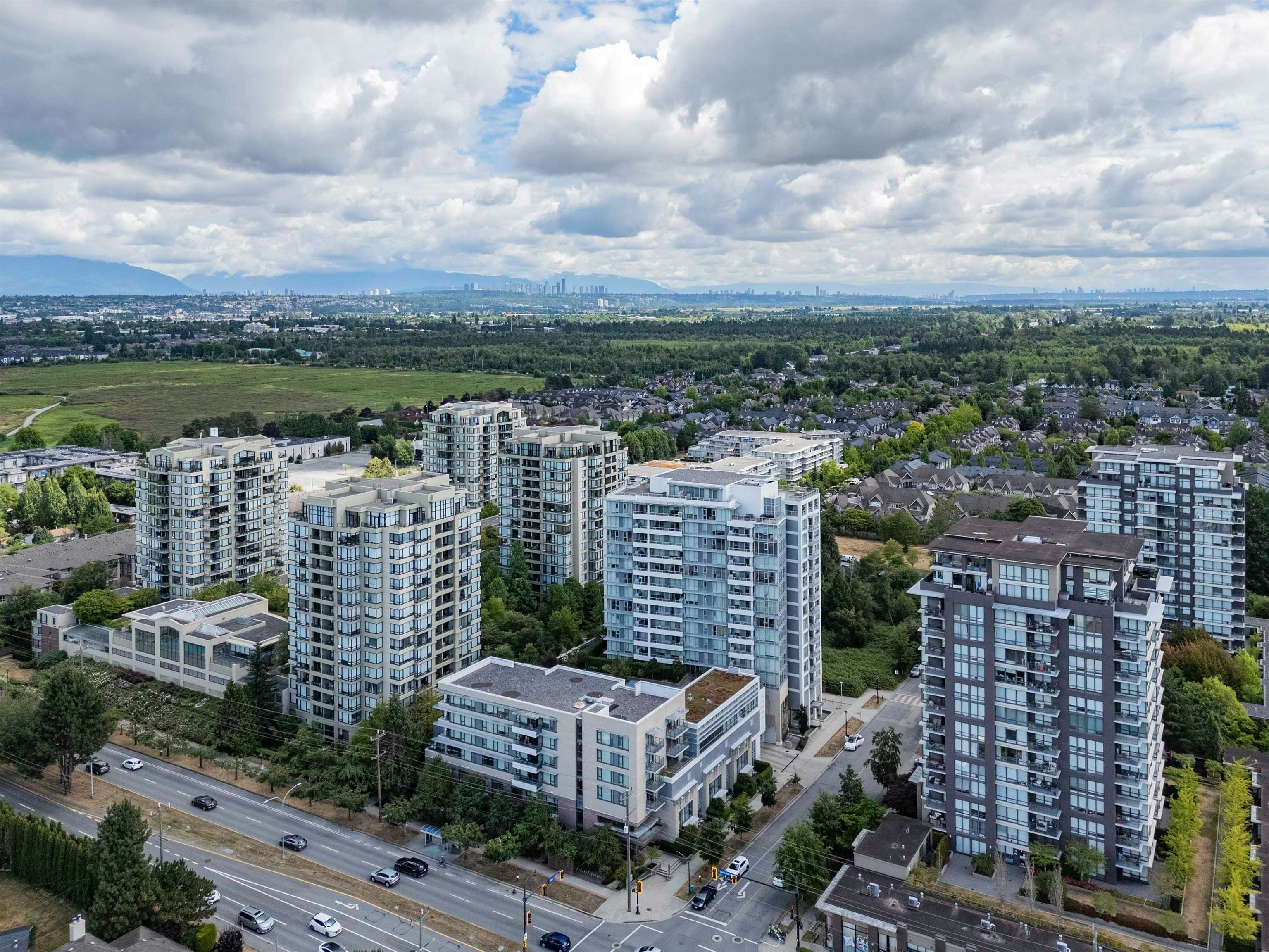 1601-9099 Cook Road, Richmond, BC, V6Y 0G5 - 4