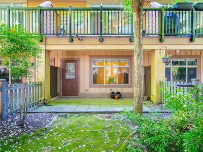25-15151 34 Avenue - 3