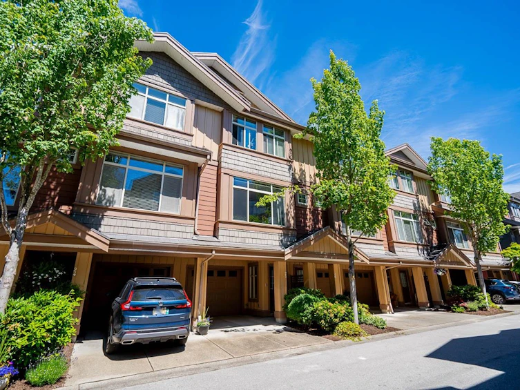 25-15151 34 Avenue, Surrey, BC, V3S 4P5