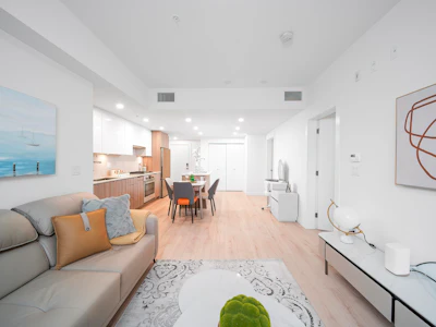 307-8428 Park Road - 5
