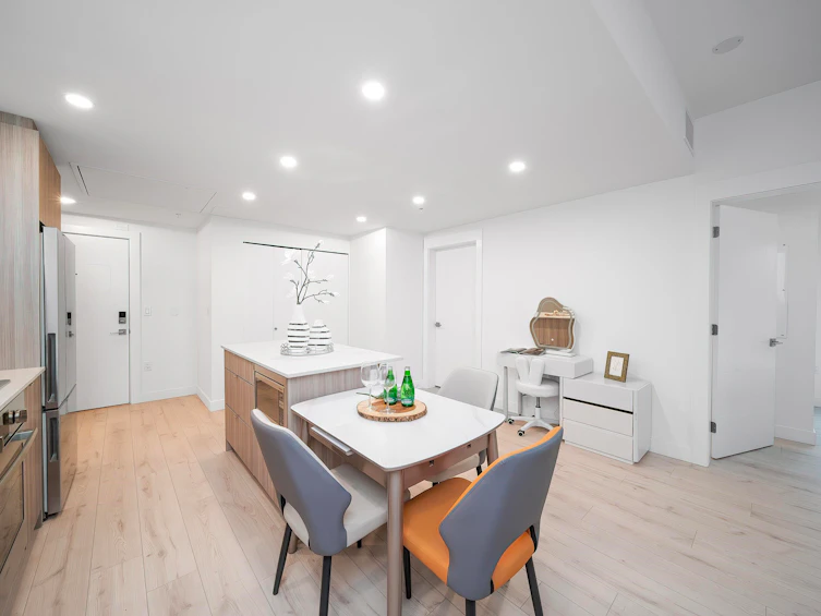 307-8428 Park Road, Richmond, BC, V6Y 0K1 - 13