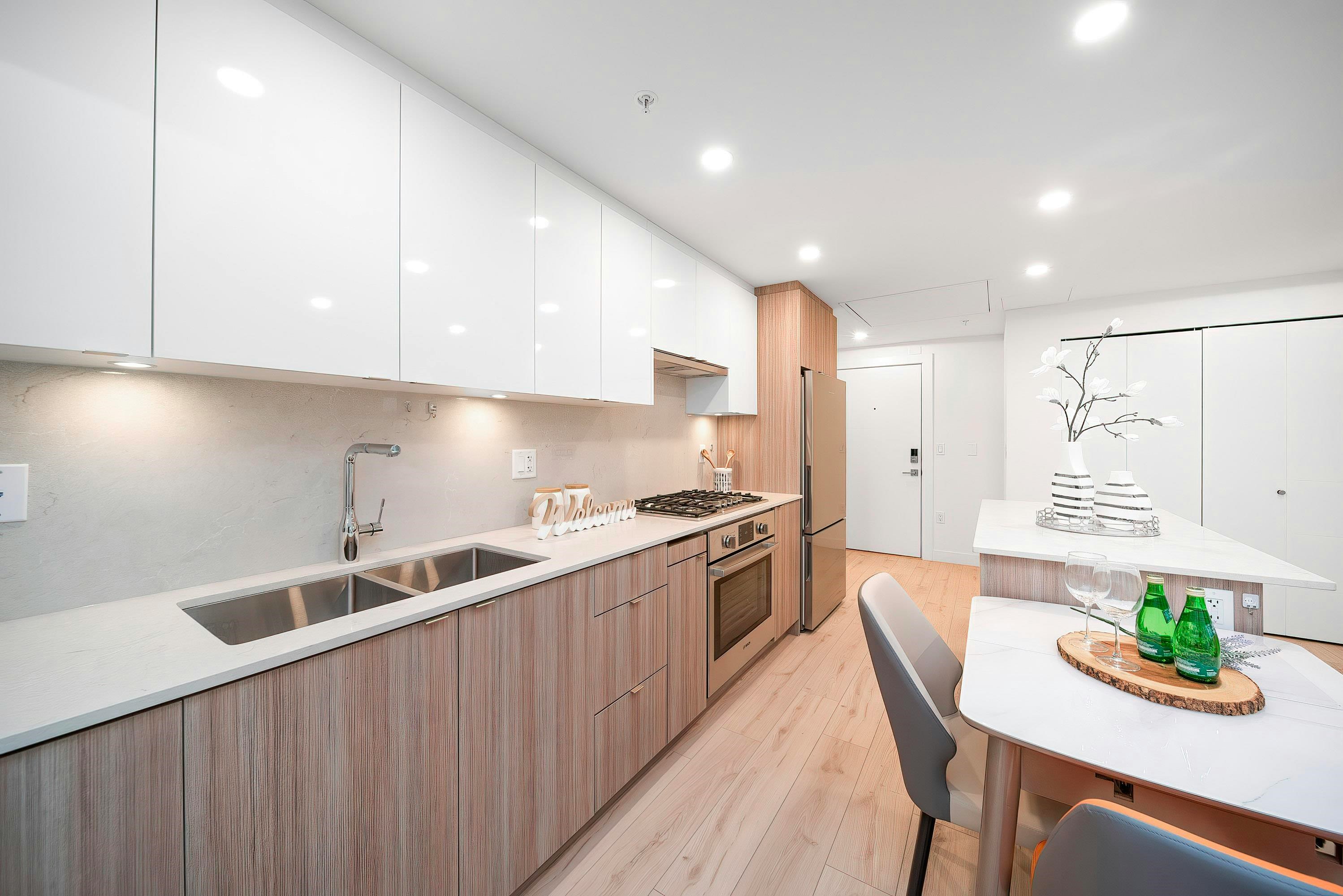 307-8428 Park Road, Richmond, BC, V6Y 0K1 - 11