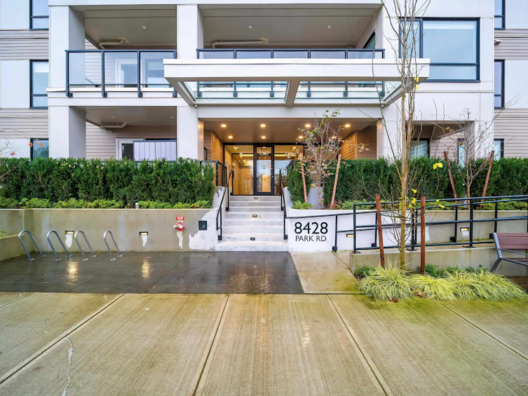 307-8428 Park Road, Richmond, BC, V6Y 0K1 - 23