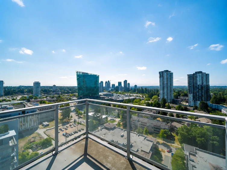 2309-13325 102a Avenue, Surrey, BC, V3T 0J5