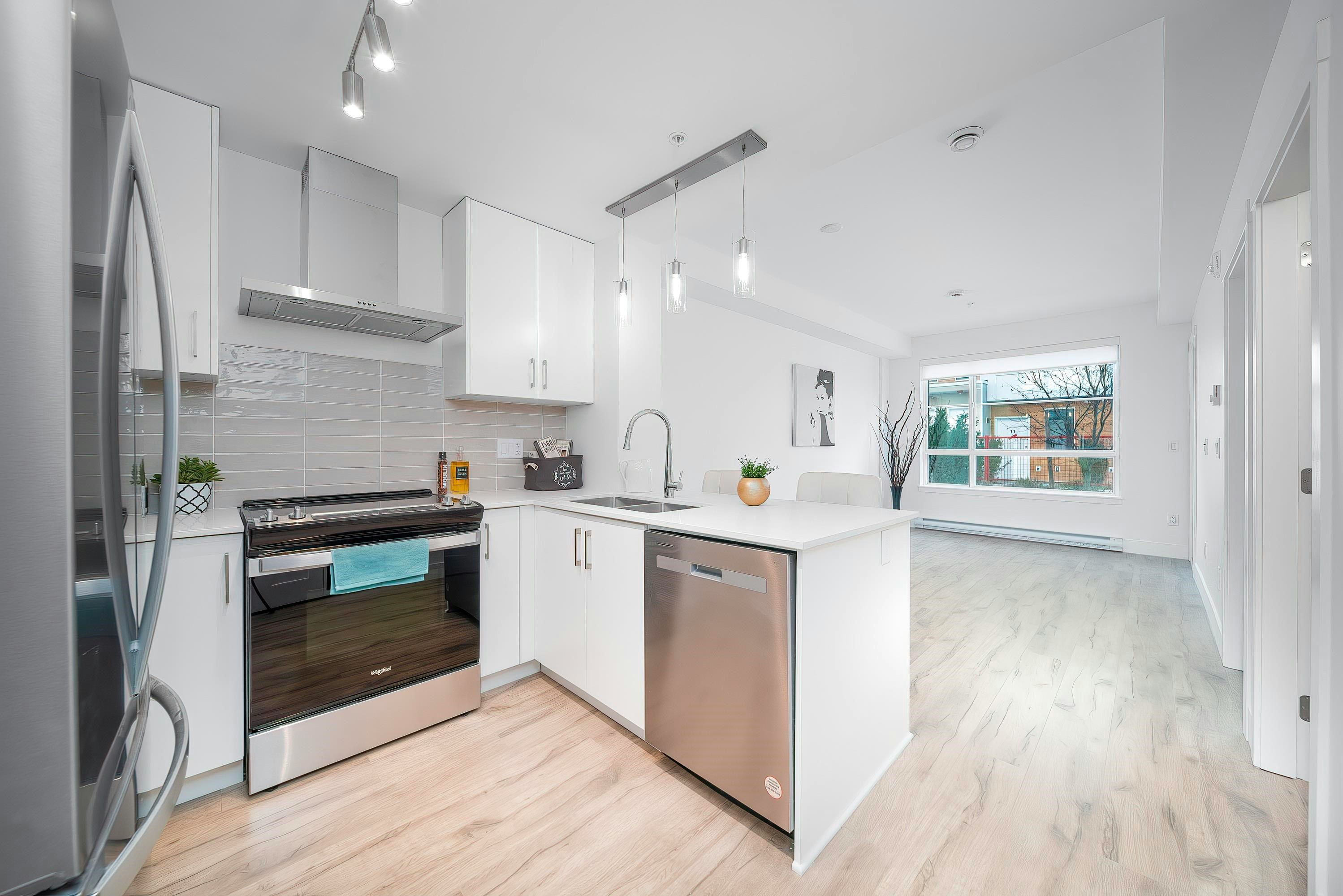 116-6338 King George Boulevard, Surrey, BC, V3X 0L4