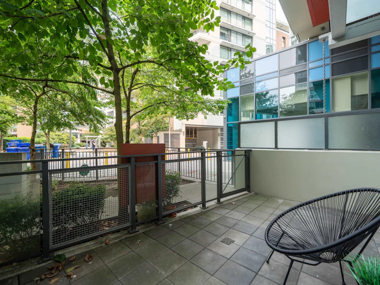 149 E 1st Avenue, Vancouver, BC, V6A 0E8 - 15