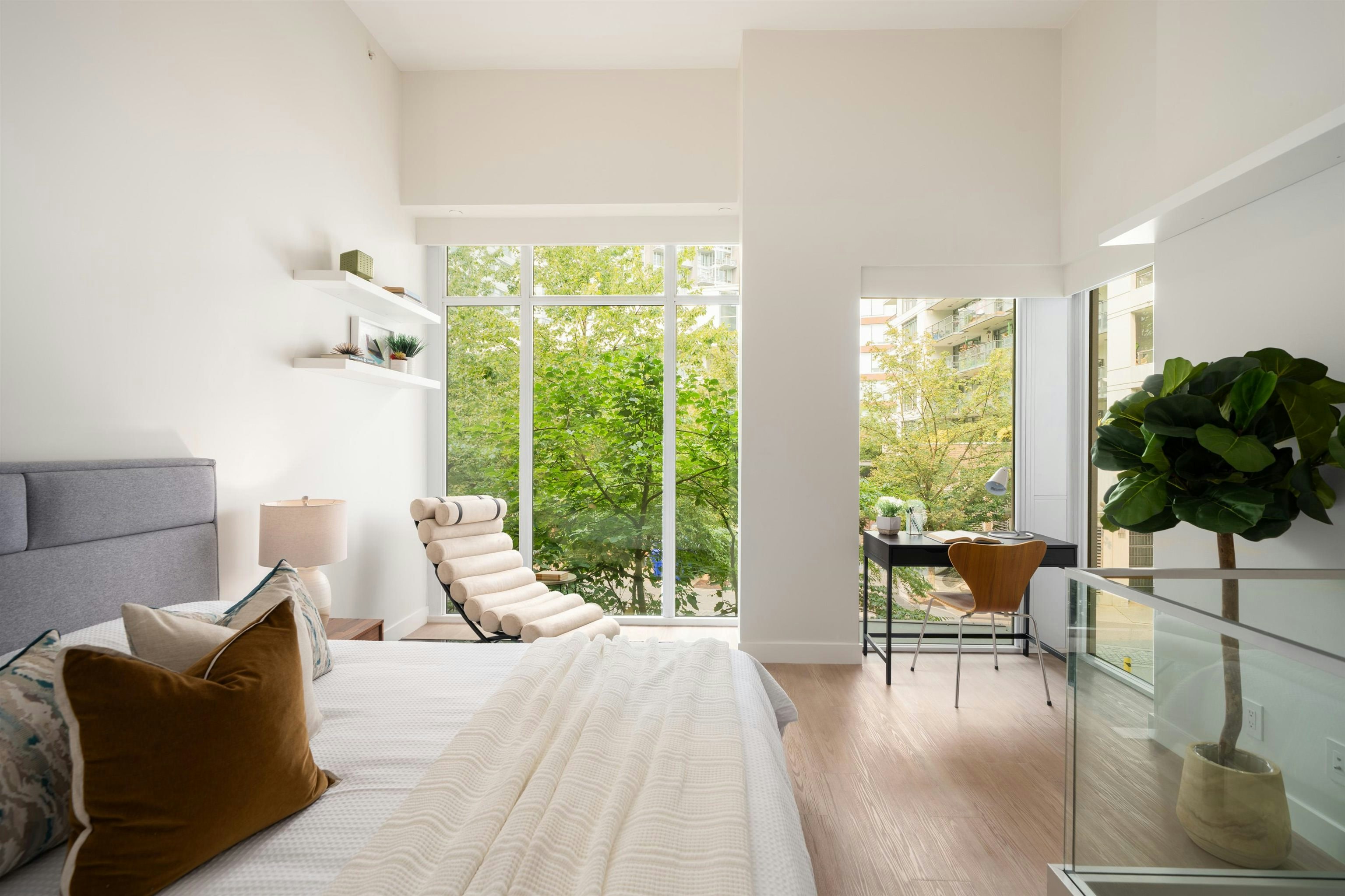 149 E 1st Avenue, Vancouver, BC, V6A 0E8 - 11