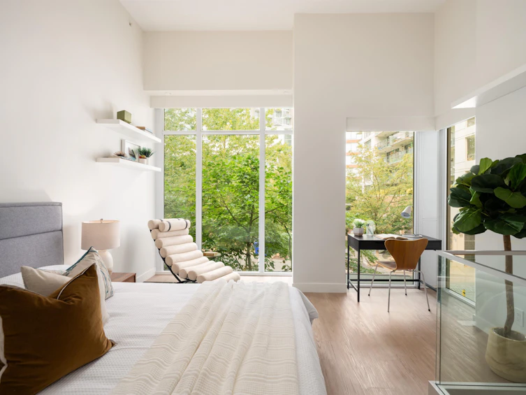 149 E 1st Avenue, Vancouver, BC, V6A 0E8 - 11