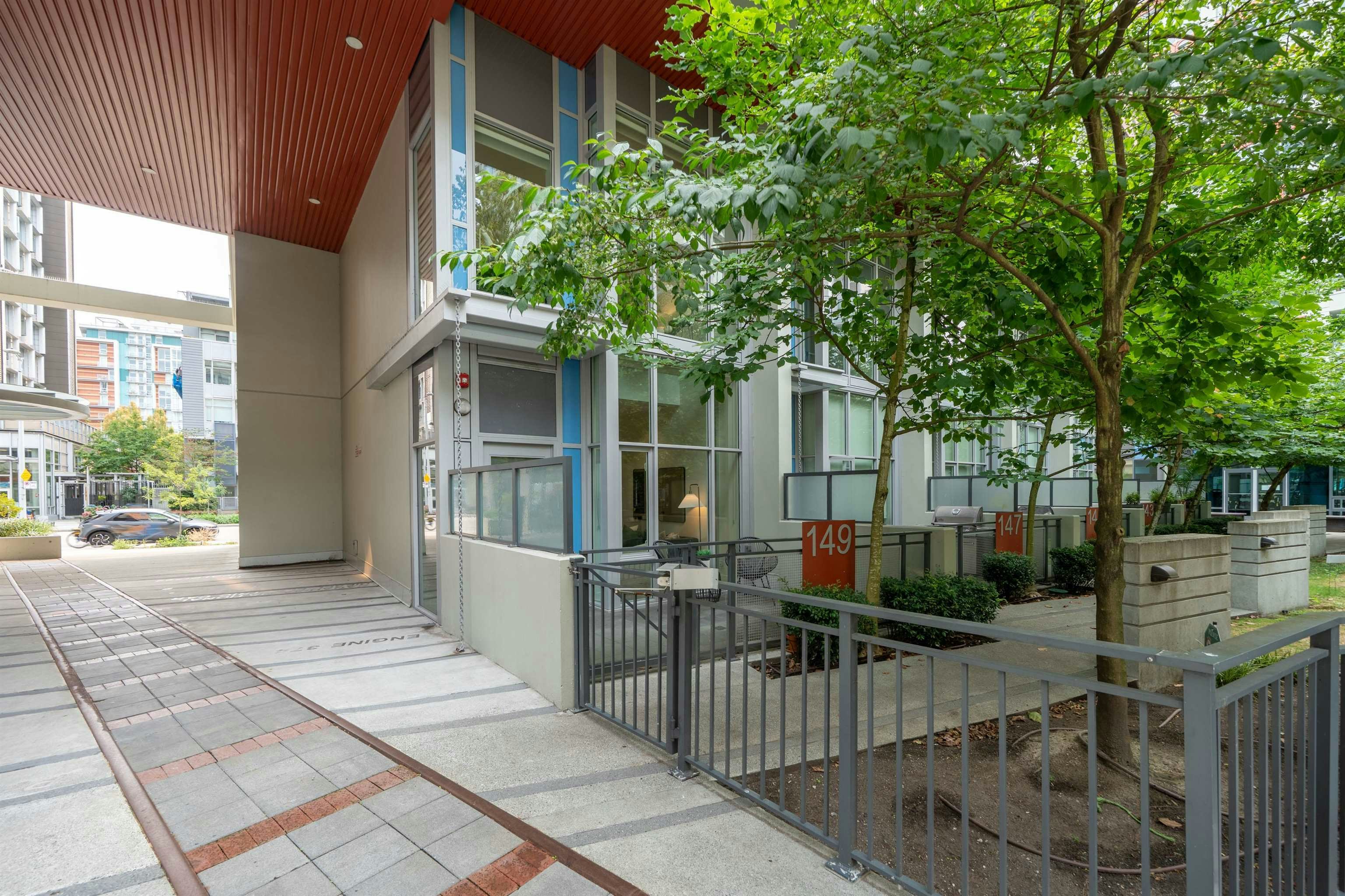 149 E 1st Avenue, Vancouver, BC, V6A 0E8 - 18