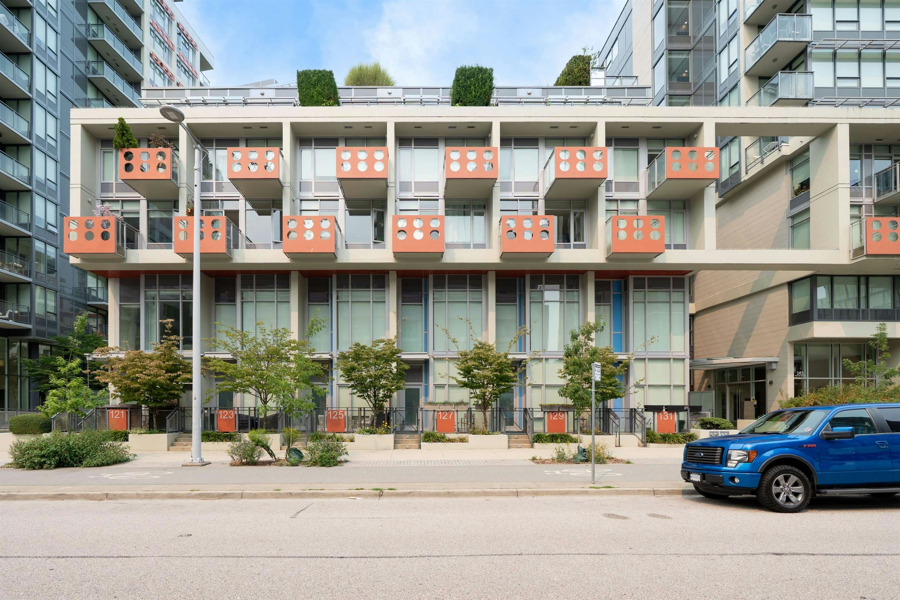 149 E 1st Avenue, Vancouver, BC, V6A 0E8 - 20