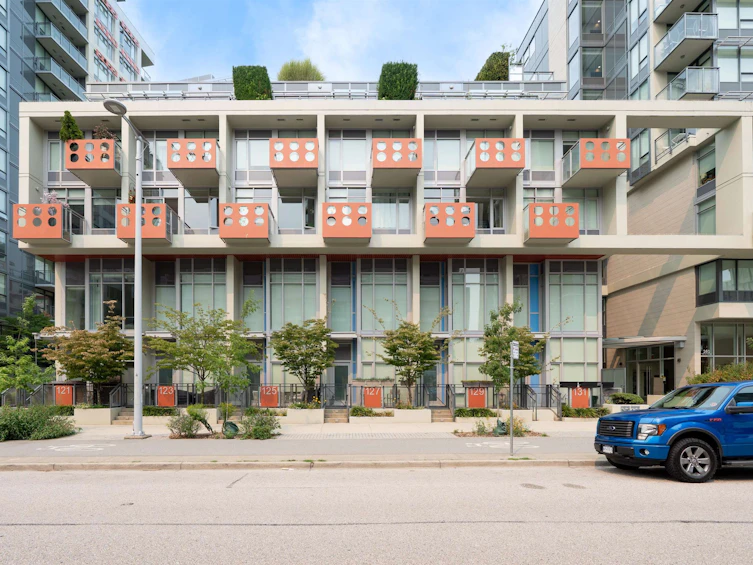 149 E 1st Avenue, Vancouver, BC, V6A 0E8 - 20