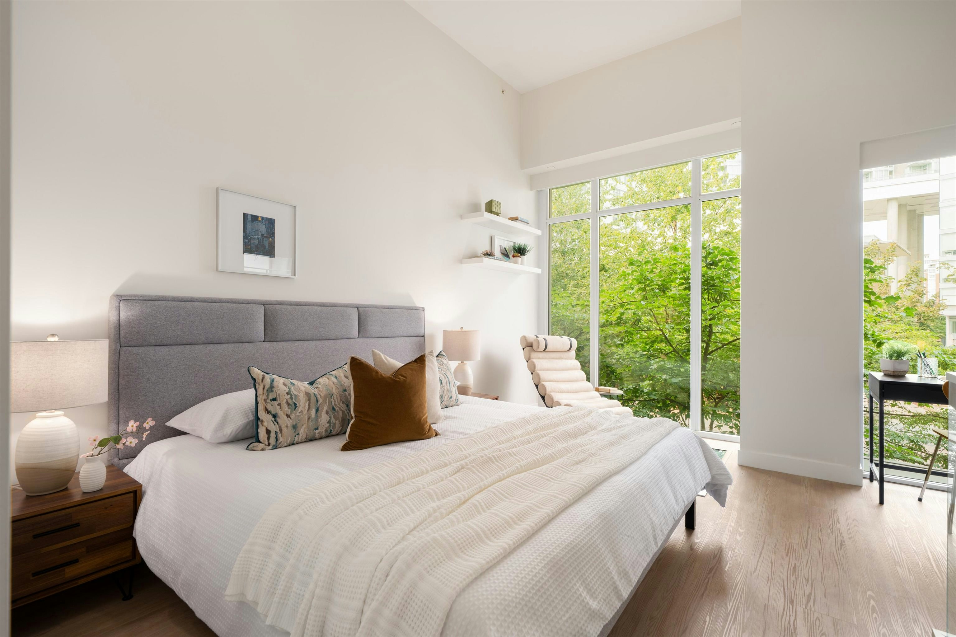 149 E 1st Avenue, Vancouver, BC, V6A 0E8 - 10