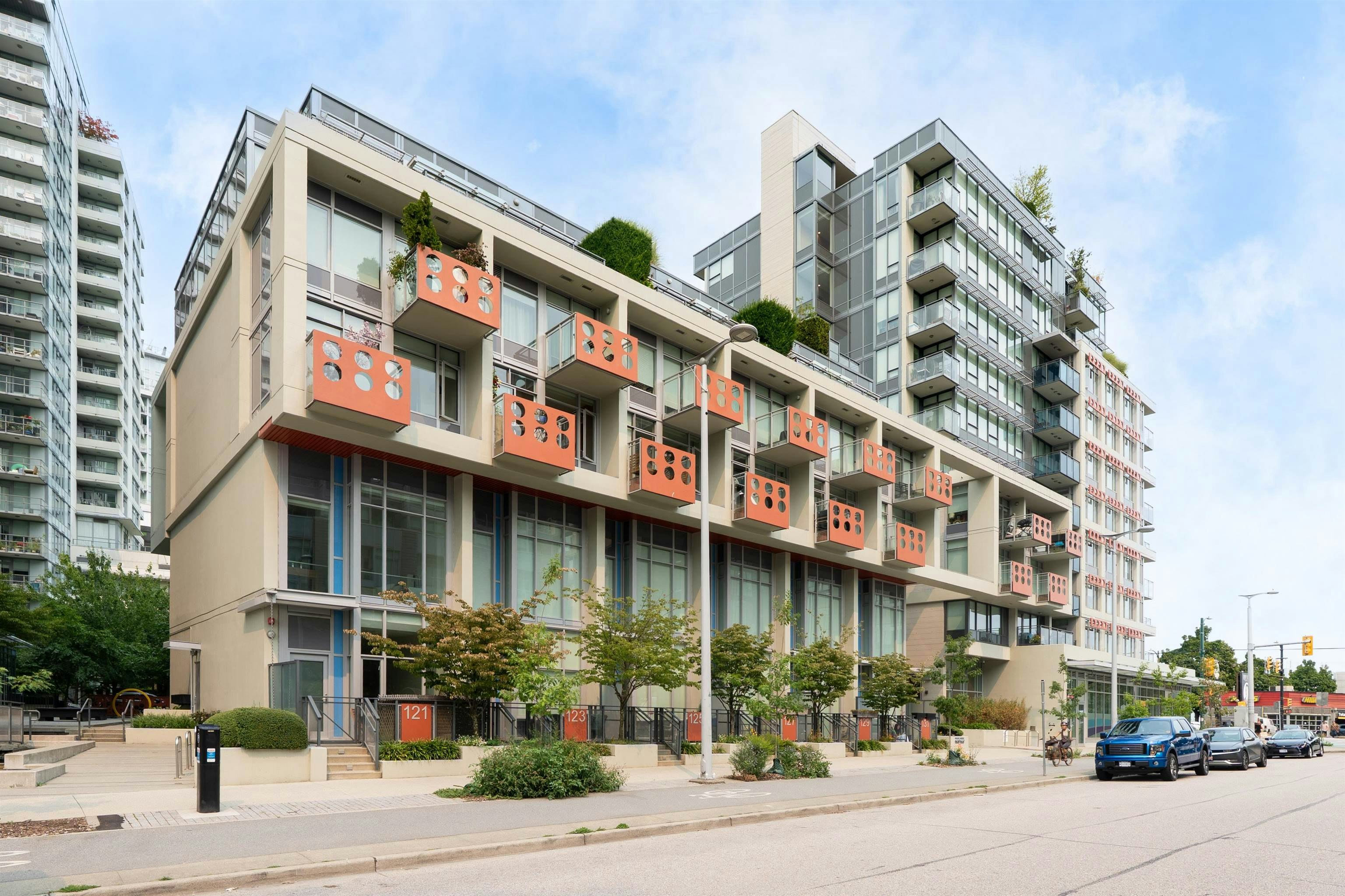 149 E 1st Avenue, Vancouver, BC, V6A 0E8 - 21
