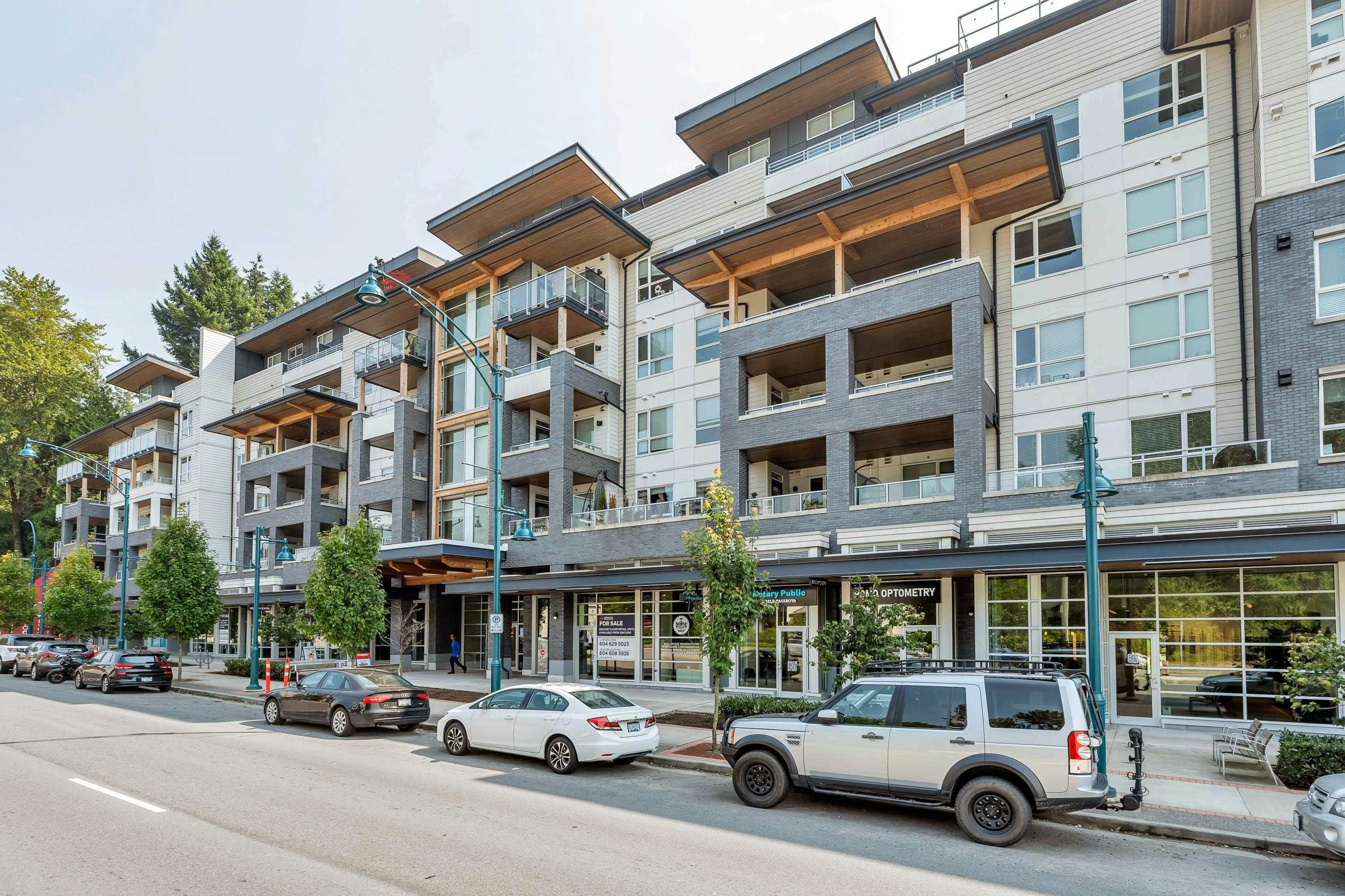 419-3229 St. Johns Street - 2